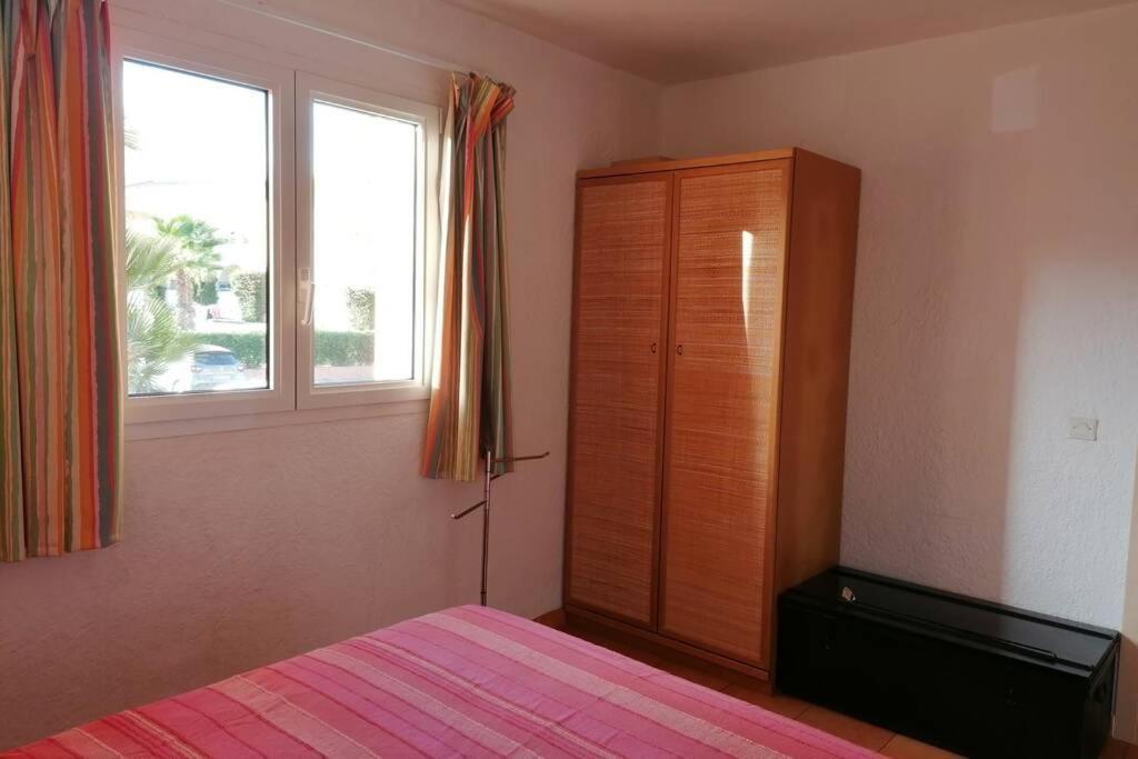Appartement les pieds dans l'eau 300 m plage - 2 piscines Linguizzetta Extérieur photo